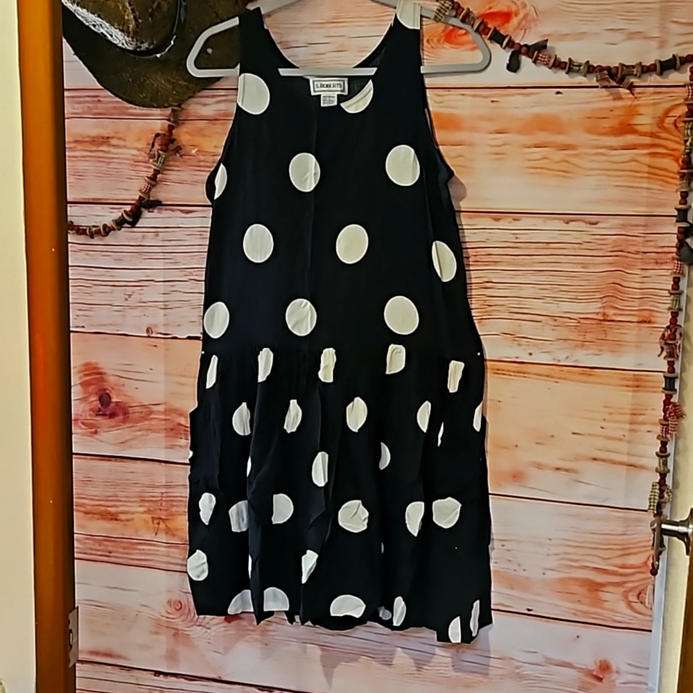 PRELOVED "S.ROBERTS" FLIRTY, FLARED BLACK/WHITE POLKA DOT SLEEVELESS DRESS~SZ LG